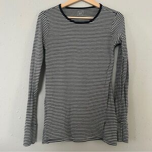 🦋 GAP Black & White Striped Long Sleeve Blouse Casual Comfy Small Soft 💖